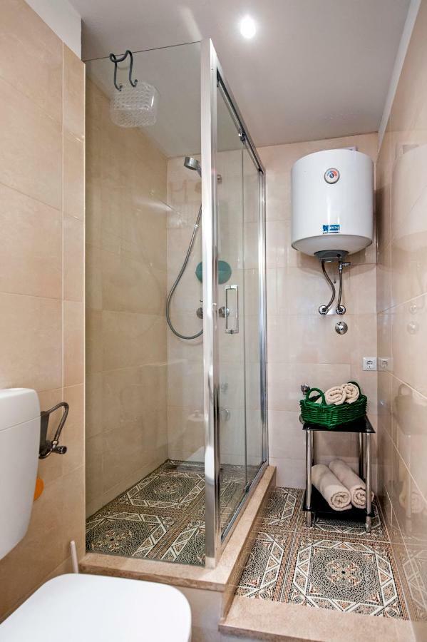 Apartman Delfin Rovinj Luaran gambar